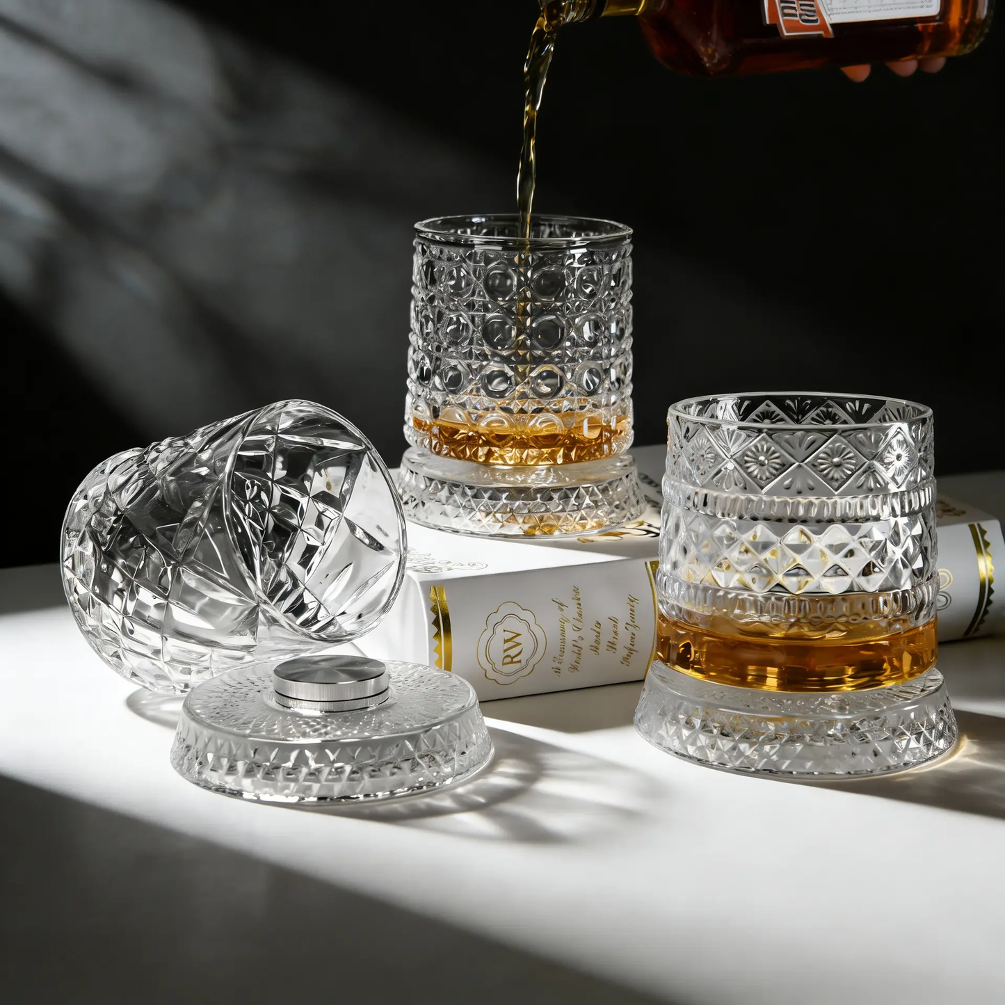 Luxury 360° Spinning Crystal Glass Star-Cut Whiskey Wine Cup